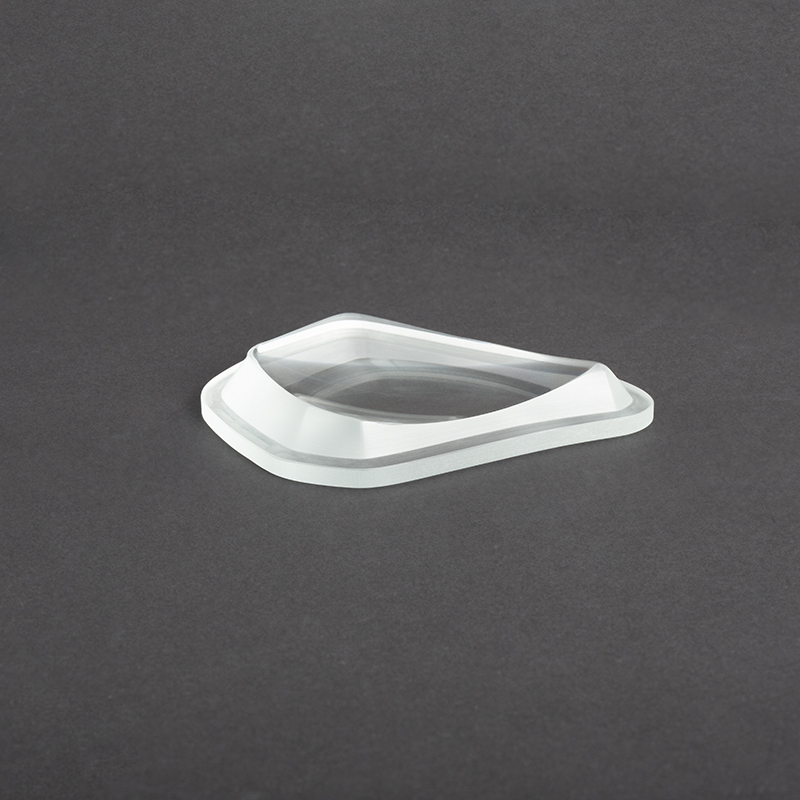 How does high-strength tempering technology ensure that sports glasses remain shatterproof under high-impact conditions, protecting the wearer's safety?